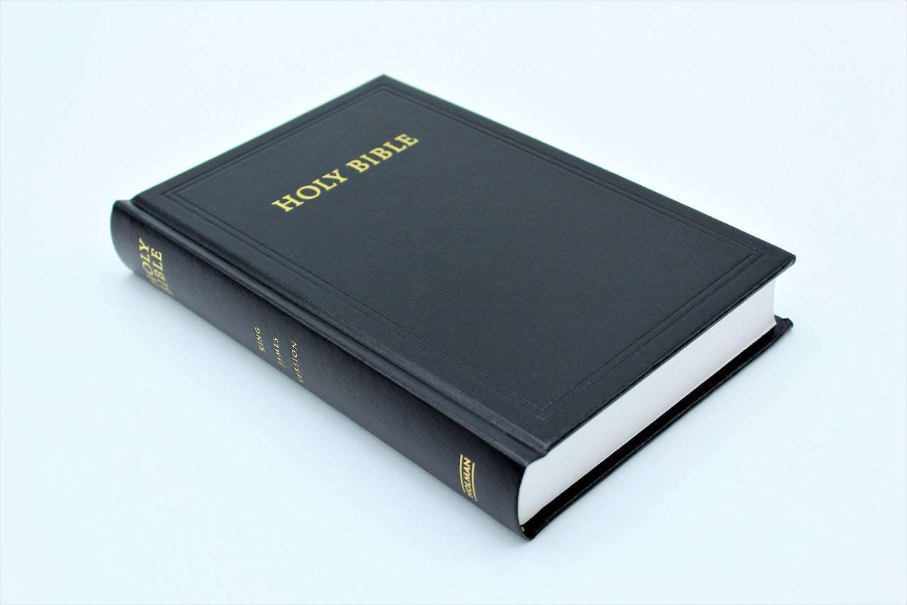 Broadman & Holman Bible: Pew Bible